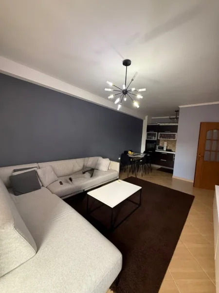 Shitet apartament 2+1 Kati 5, 112 m² 150.000 € (Rruga loni ligori)