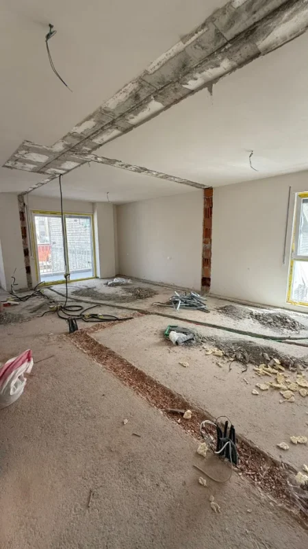 Tirane, shitet apartament 2+1 Kati 3, 110 m² 221.600 € (Xhamlliku)