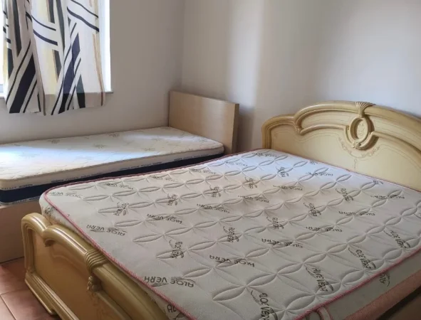 Tirane, jepet me qera apartament 1+1 Kati 4, 60 m² 500 € (Stadiumi Dinamo)