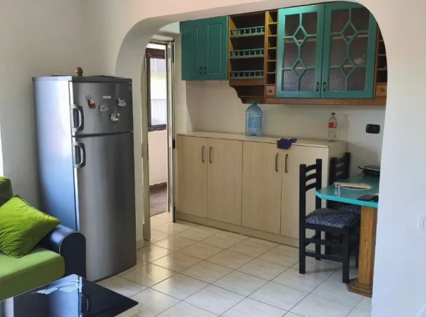 Tirane, jepet me qera apartament 1+1 Kati 4, 60 m² 500 € (Stadiumi Dinamo)
