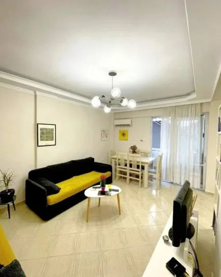 Tirane, shes apartament 1+1 65 m² Euro (Myslym Shyri)