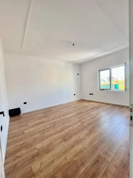 Tirane, shes apartament 1+1 66 m² Euro (Shkolla Vasil Shanto)