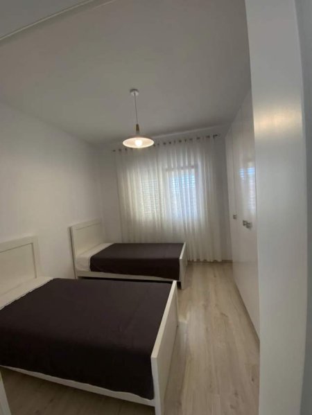 Tirane, jepet me qera apartament 2+1+A+BLK Kati 5, 90 m² 600 Euro (Don bosko)