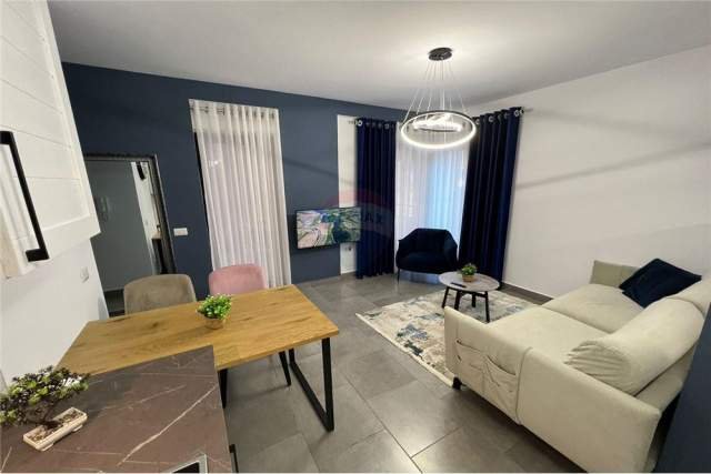 Tirane, jepet me qera apartament 1+1 Kati 1, 66 m² 600 Euro