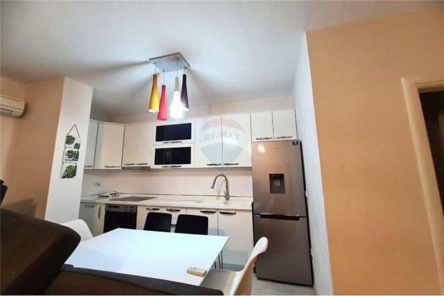 Tirane, jepet me qera apartament 1+1+BLK Kati 2, 66 m² 600 Euro (Rruga e Elbasnait)