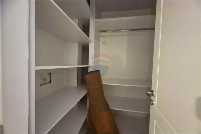 Tirane, jepet me qera apartament 1+1+BLK Kati 2, 66 m² 600 Euro (Rruga e Elbasnait)