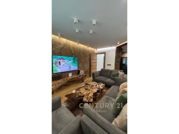 Tirane, shitet apartament 2+1 Kati 4, 87 m² 160.000 Euro (bulevardi ir i)