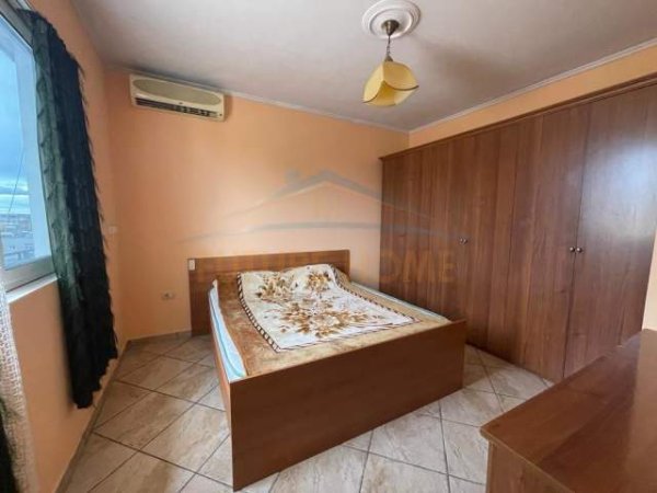 Tirane, shitet apartament 1+1+BLK Kati 5, 48 m² 100.000 Euro (medeseja)