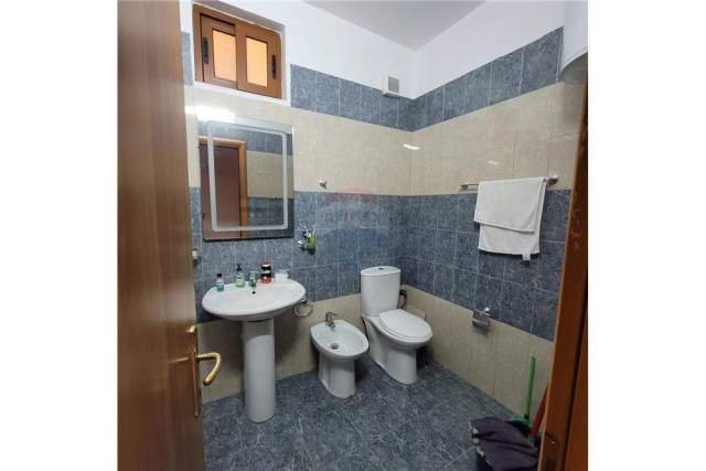 Tirane, shitet apartament 3+1+A+BLK Kati 2, 139 m² 210.000 Euro (Haxhi Dalliu)