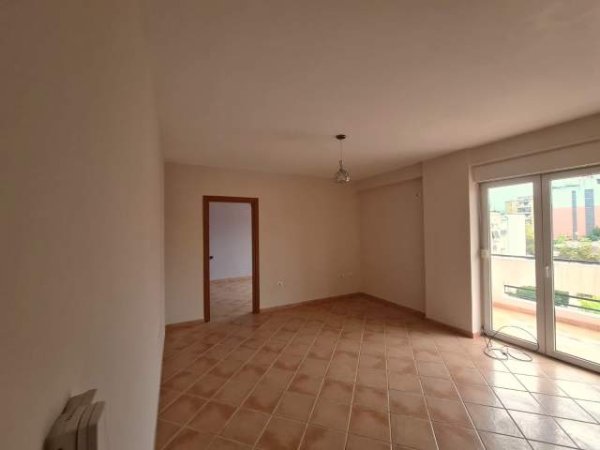 Tirane, shes apartament 1+1+BLK Kati 3, 71 m² 87.000 Euro