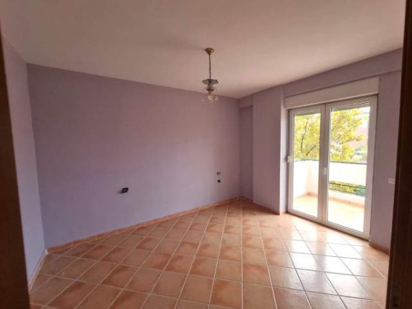 Tirane, shes apartament 1+1+BLK Kati 3, 71 m² 87.000 Euro