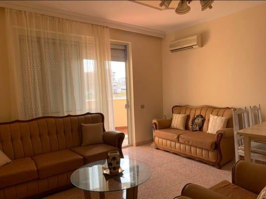 Tirane, jepet me qera apartament 1+1+BLK Kati 5, 70 m² 500 Euro (Stadiumi Dinamo)