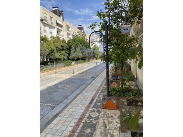 Tirane, jepet me qera apartament Kati 0, 70 m² 620 Euro (Rezidenca Kodra e Diellit 2)
