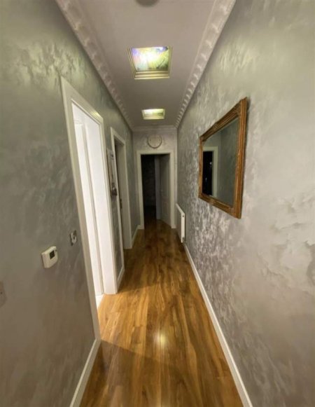 Tirane, jepet me qera Vile 2+1+BLK Kati 4, 95 m² 400 Euro (allias)