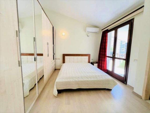 Tirane, shes apartament 2+1 120 m² Euro (Kopshti Botanik, Xhamia)