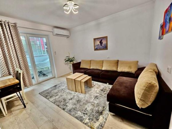 Tirane, shes apartament 1+1 60 m² 140.000 Euro (Rruga e Kavajes ,prane Klinikes Zonja Keshillit te)
