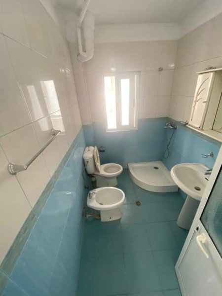 Tirane, shitet apartament 1+1 Kati 3, 54 m² 66.000 Euro (Allias)