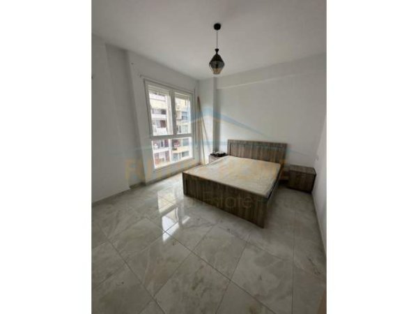 Tirane, shitet apartament Kati 4, 95 m² 142.600 Euro (21 DHJETORI)