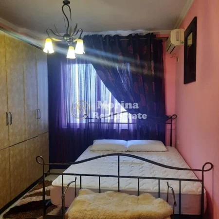Tirane, jepet me qera apartament 1+1 Kati 7, 65 m² 500 € (Kodra e Diellit)