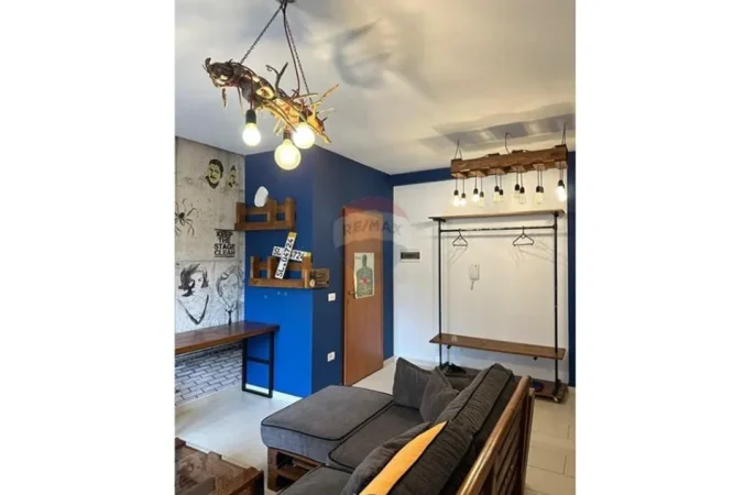 Tirane, jepet me qera apartament 1+1+Ballkon Kati 2, 57 m² 550 € (Liqeni i thate)