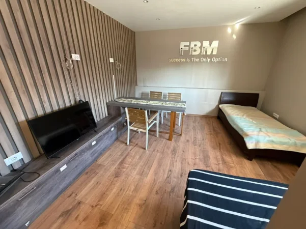 Tirane, jepet me qera apartament 1+1 Kati 1, 50 m² 280 € (Qyteti Studenti)