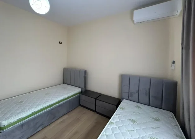 Tirane, jepet me qera apartament 1+1 , 68 m² 650 € 