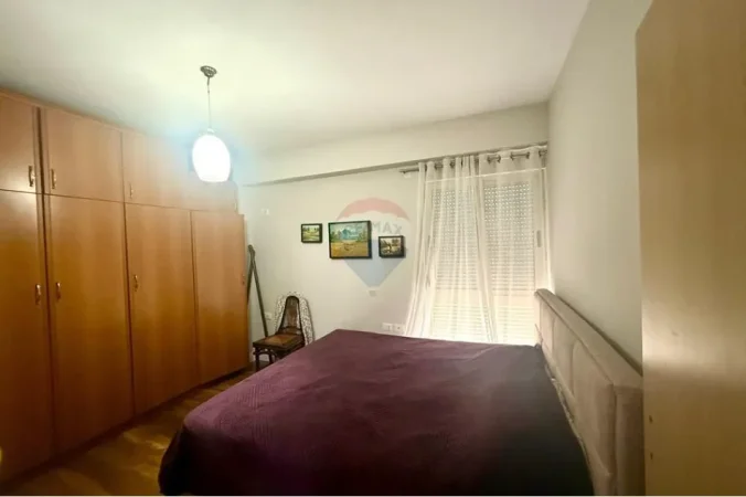 Tirane, jepet me qera apartament 2+1+Ballkon Kati 6, 95 m² 800 € (Kompleksi Delijorgji)
