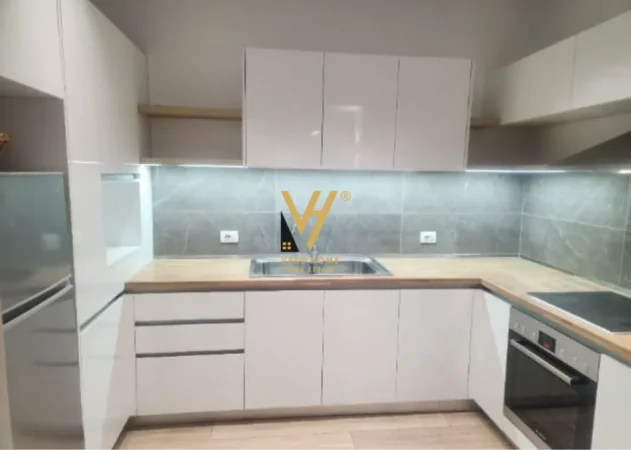 Tirane, jepet me qera apartament 1+1+Ballkon Kati 2, 60 m² 670 € (MYSLYM SHYRI)