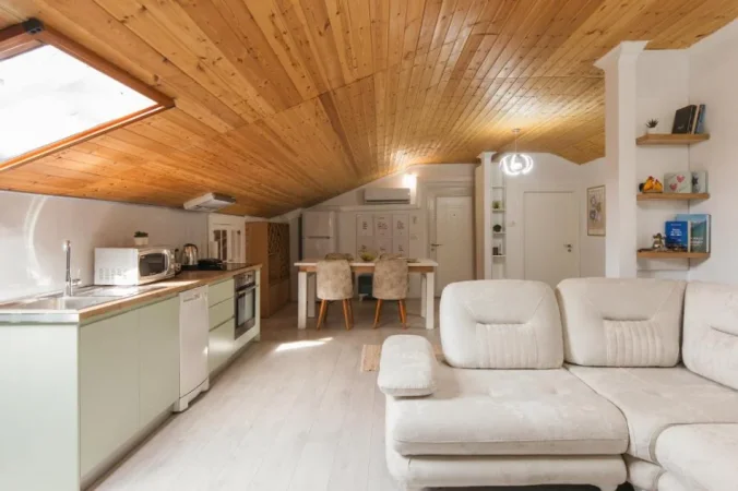 Tirane, jepet me qera apartament 2+1 Kati 3, 90 m² 600 € (Rruga e Dibres)