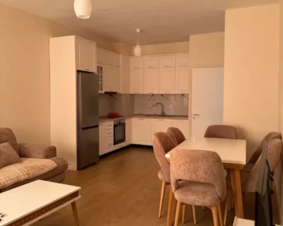 Tirane, jepet me qera apartament 1+1+Aneks+Ballkon Kati 4, 70 m² 450 € (astir , unaza e re , rruga teodor keko)