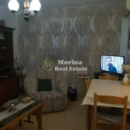 Tirane, jepet me qera apartament 1+1 Kati 3, 55 m² 350 € (Allias)