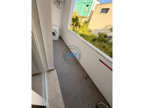 Durres, jepet me qera apartament 1+1 Kati 1, 65 m² 250 € (Kënet)