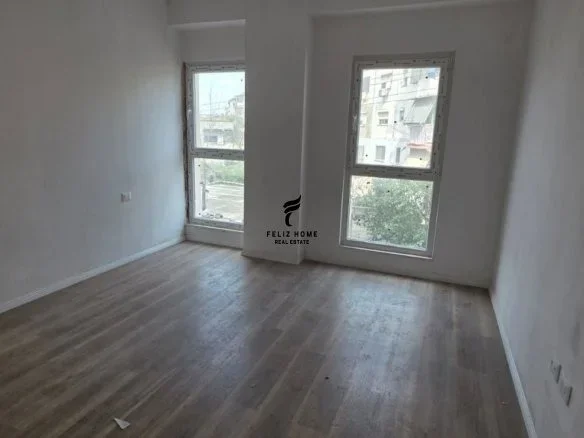Tirane, shitet apartament 1+1 Kati 1, 73 m² 134.000 € (LAPRAKE)