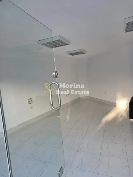 Tirane, jepet me qera ambjent biznesi Kati 0, 25 m² 400 € (Kodra e Diellit)