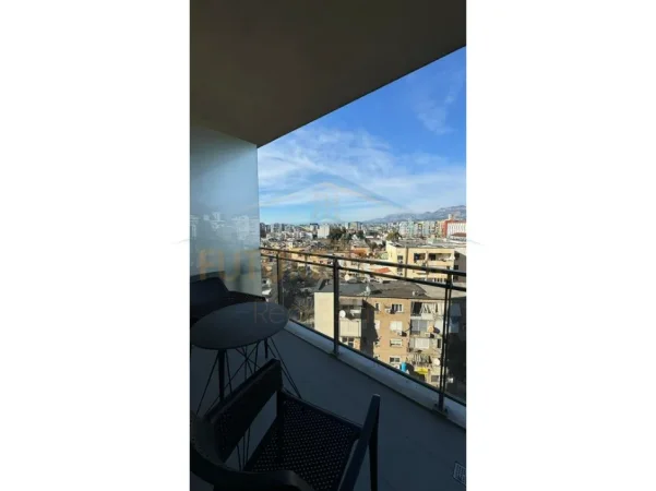 Tirane, shitet apartament 2+1+2 Kati 5, 116 m² 385.000 € (GOLDEN TOWER , Rruga Mine Peza)