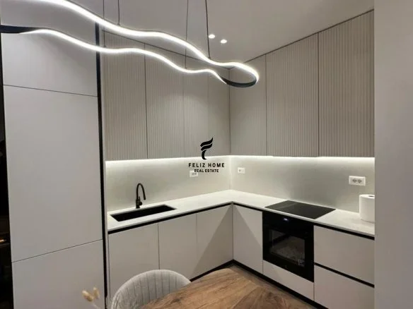 Tirane, shitet apartament 2+1 Kati 9, 113 m² 410.000 € (RRUGA E KAVAJES)