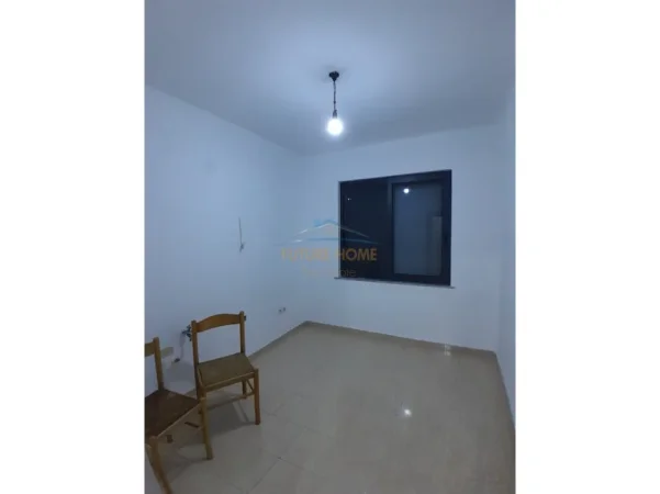 Tirane, shitet apartament 2+1 Kati 1, 56 m² 167.000 € (Brryli)