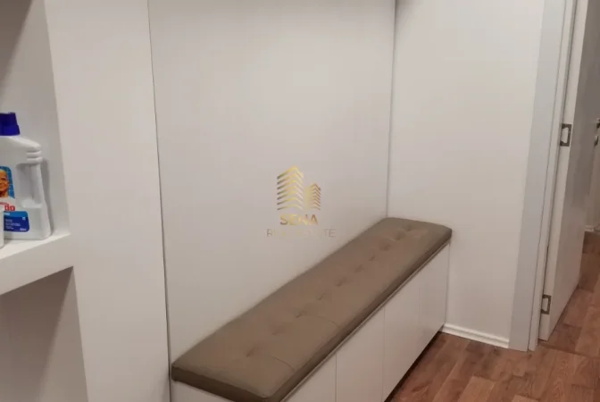 Tirane, jepet me qera apartament 2+1+Ballkon Kati 6, 100 m² 500 € (Fresku)