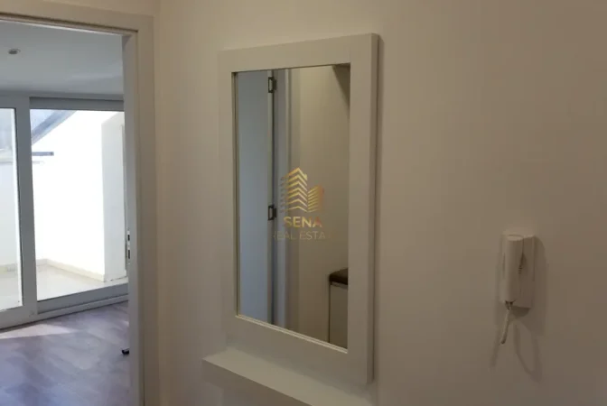 Tirane, jepet me qera apartament 2+1+Ballkon Kati 6, 100 m² 500 € (Fresku)