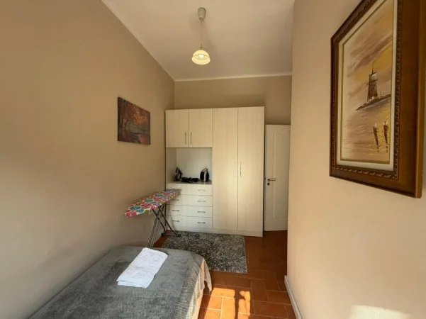 Tirane, jepet me qera apartament 2+1 Kati 3, 85 m² 650 € (Rruga e Durresit)