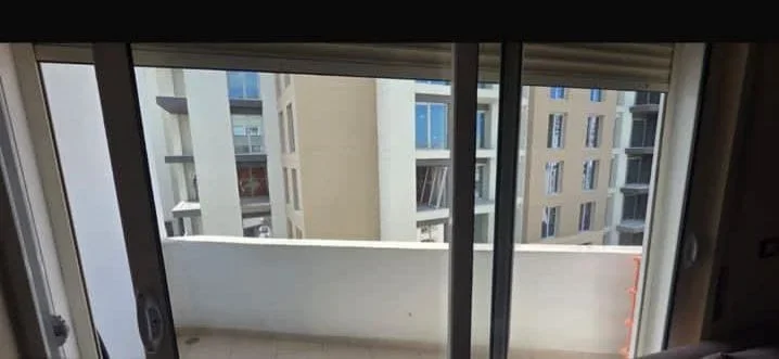 Tirane, jepet me qera apartament 2+1+Ballkon Kati 5, 96 m² 570 € (LIQENI I THATE)