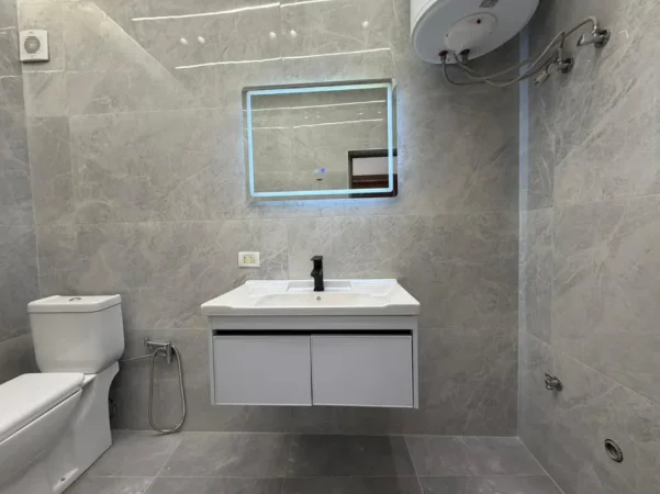 Tirane, shitet apartament 1+1 Kati 5, 55 m² 111.000 € (Astir / Vila L)