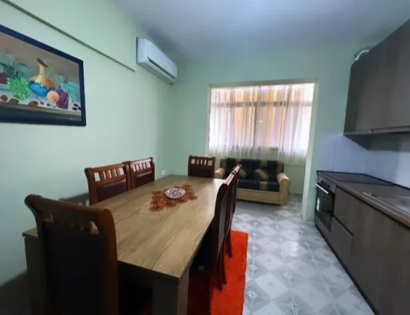 Tirane, jepet me qera 2+1 Kati 5, 