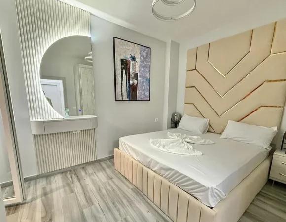 Tirane, jepet me qera apartament 2+1 Kati 4, 110 m² 550 € (REZIDENCA JAHO, FRESK)