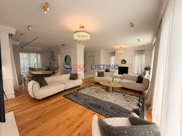 Tirane, jepet me qera Vile 3+1 , 500 m² 5.000 € (Teg)