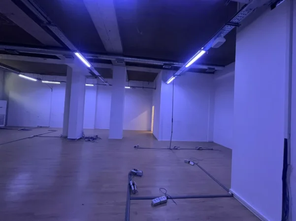 Tirane, jepet me qera ambjent biznesi Kati 0, 361 m² 5.776 € 