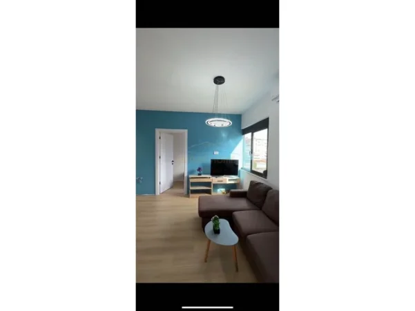 Tirane, shitet apartament 1+1 Kati 4, 40 m² 77.800 € (Unaza e re)
