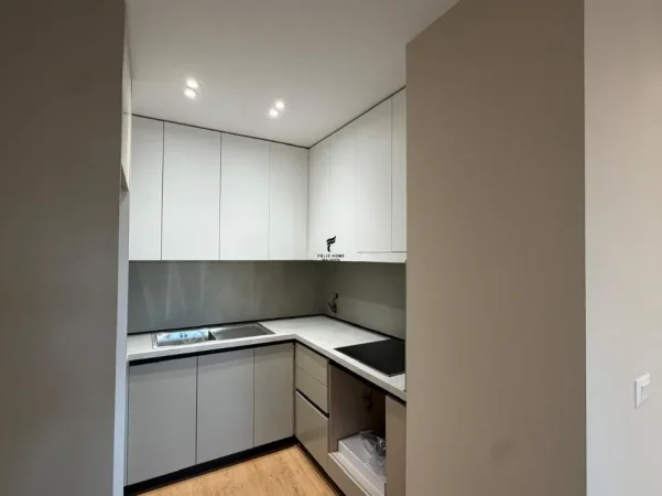 Tirane, shitet apartament 2+1 Kati 11, 79 m² 190.000 € (stacioni i trenit)