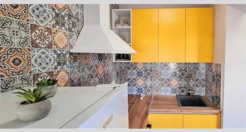 Tirane, shitet apartament 1+1 , 52 m² (21 dhjetori)