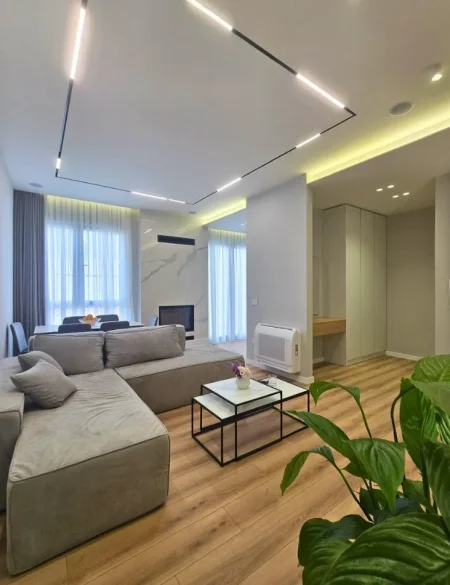 Tirane, jepet me qera apartament 1+1+Aneks+Ballkon Kati 2, 70 m² 1.150 € 